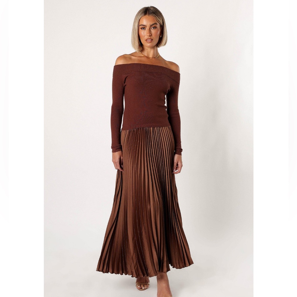 Petal & Pup Brown Pleated Maxi Skirt